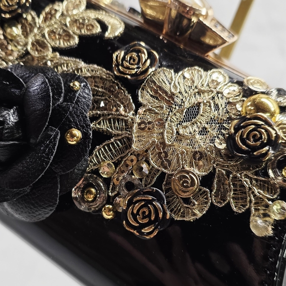 Handmade Pearl Chaos Handbag - Black Rose Baroque - Picture 5 of 8